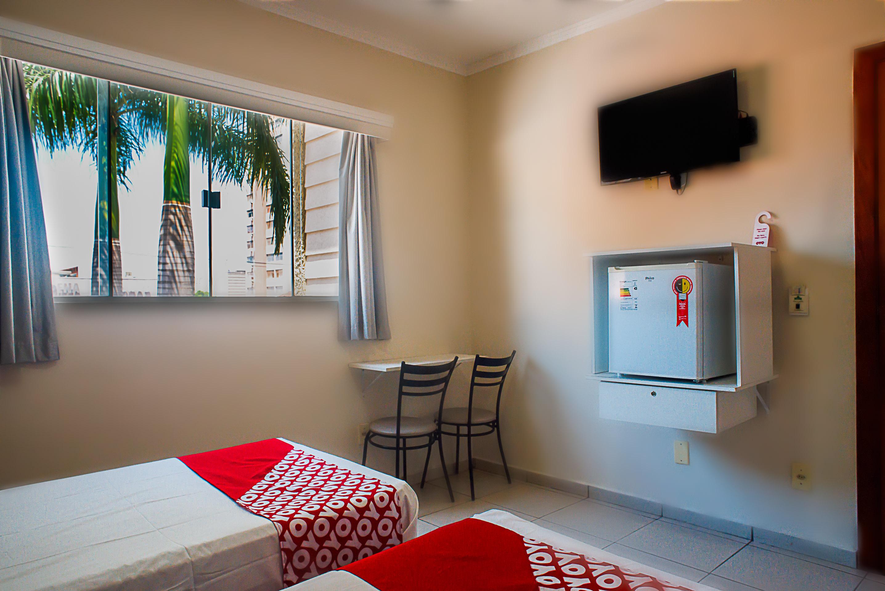 Oyo Cerrado Hotel, Campo Grande Campo Grande  Exterior foto A room at the hotel