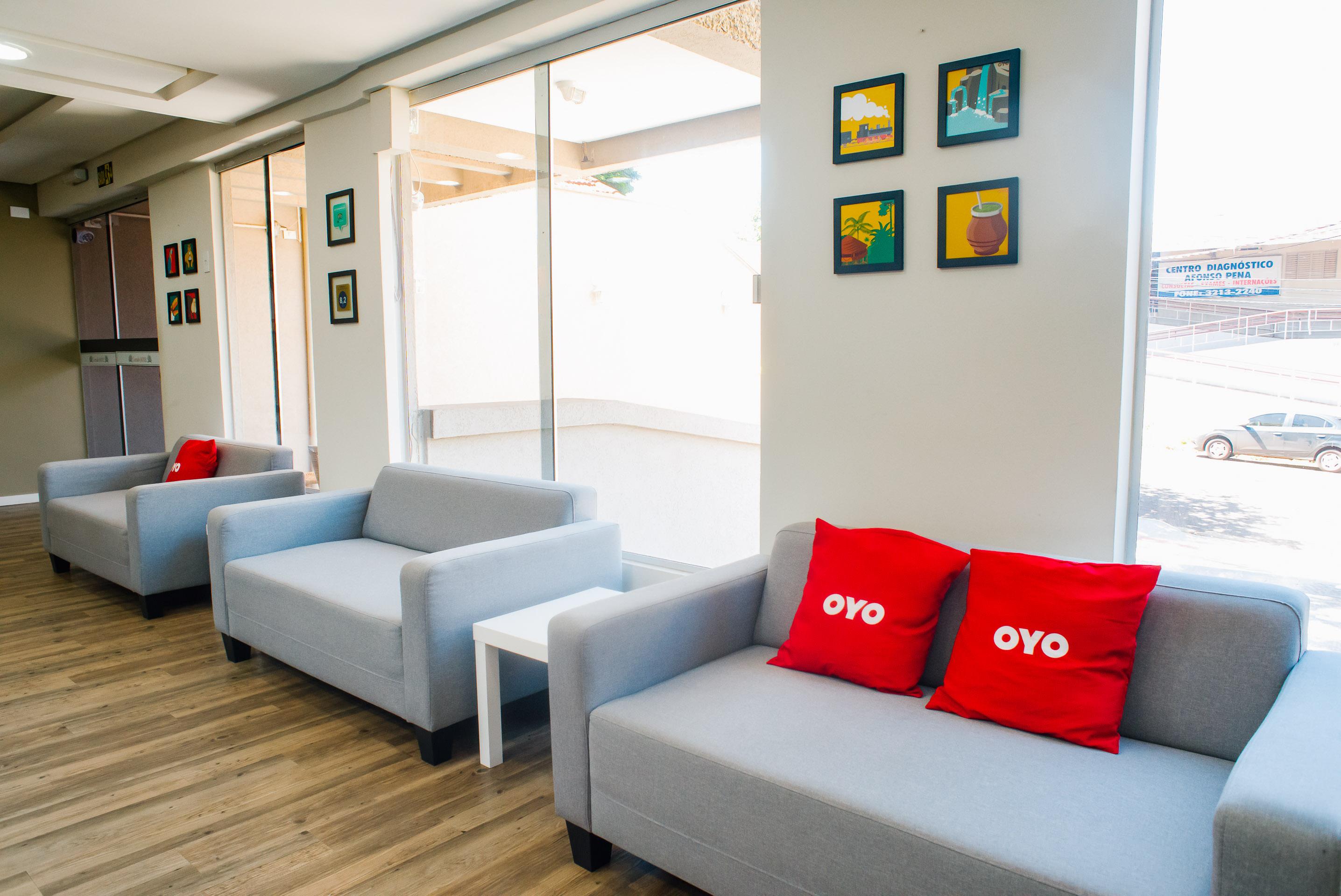 Oyo Cerrado Hotel, Campo Grande Campo Grande  Exterior foto OYO Townhouse