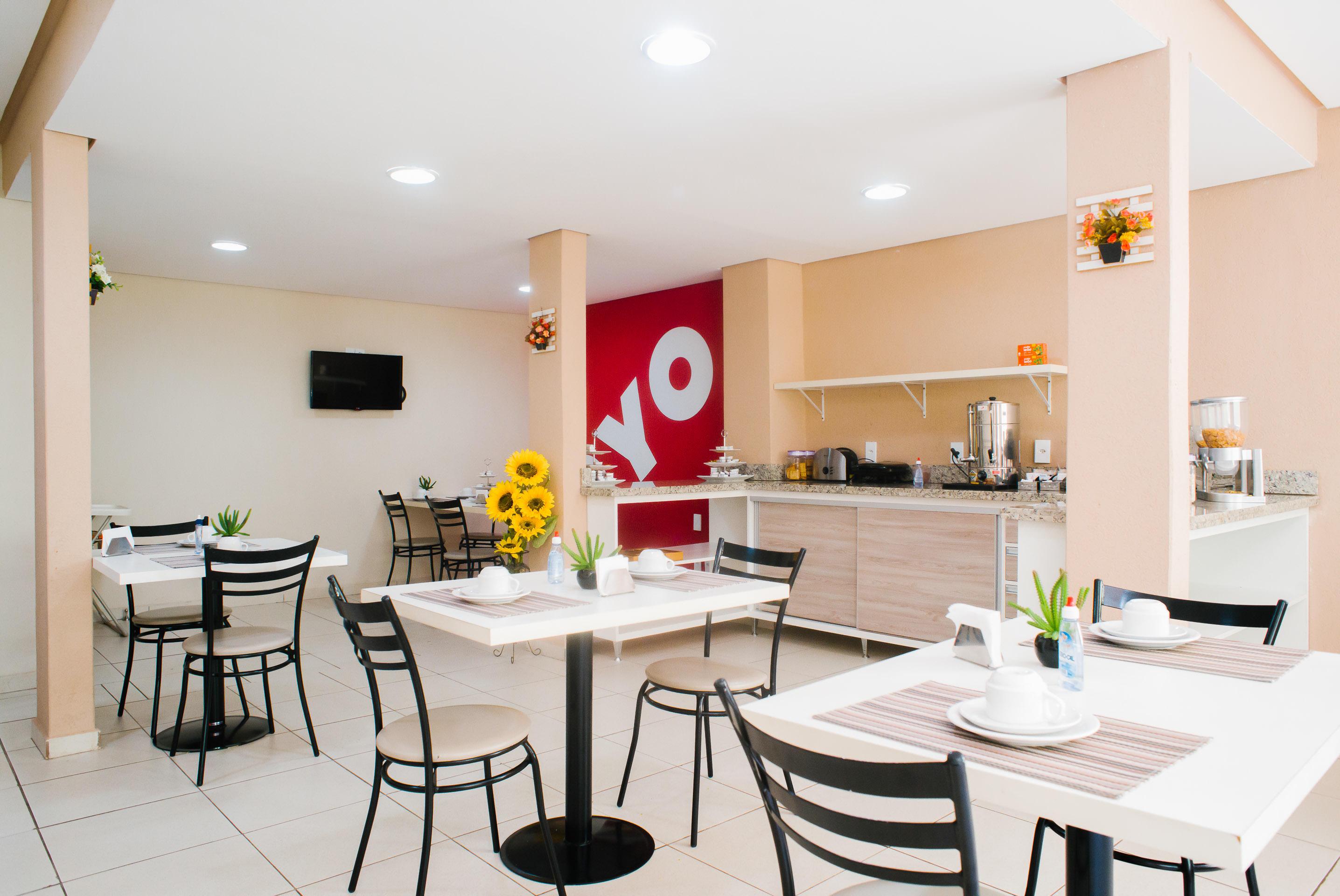Oyo Cerrado Hotel, Campo Grande Campo Grande  Exterior foto Breakfast room