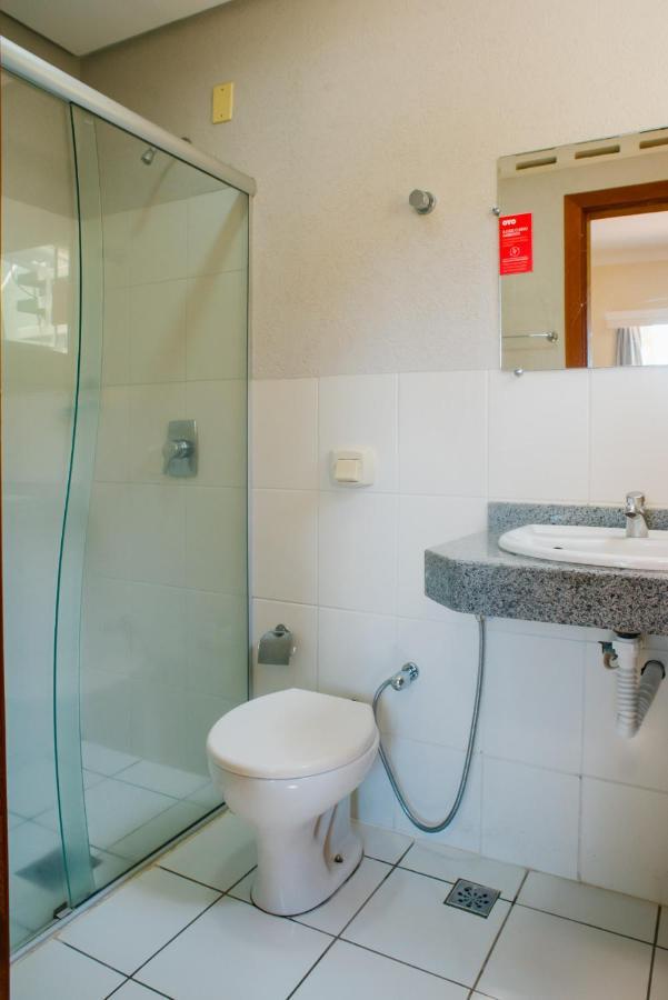 Oyo Cerrado Hotel, Campo Grande Campo Grande  Exterior foto A shower cubicle